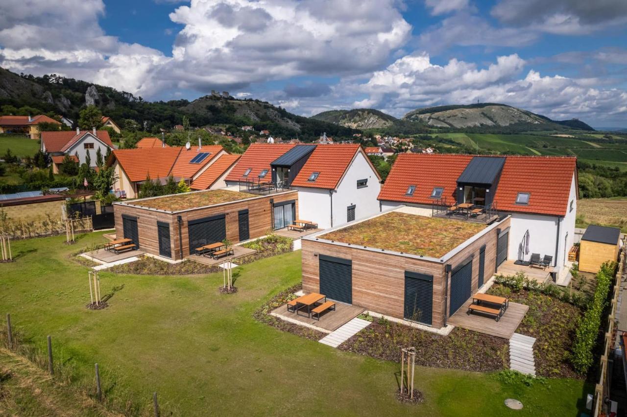 Ferienwohnung Domy Pod Palavou Klentnice Exterior foto