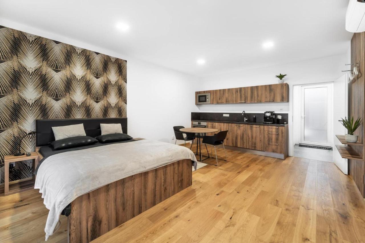 Ferienwohnung Domy Pod Palavou Klentnice Exterior foto